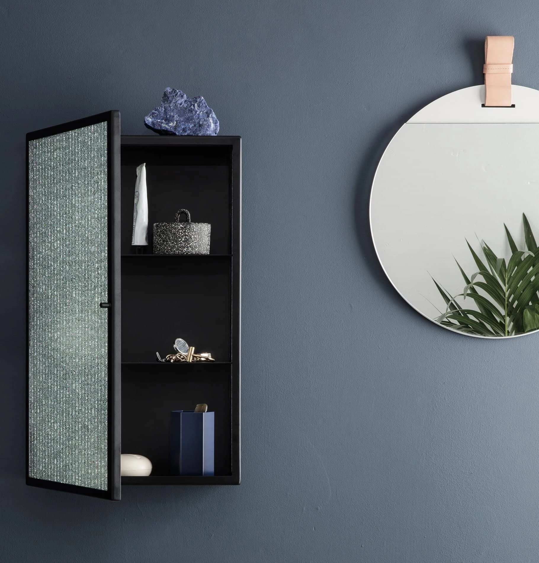 Ferm Living Enter Mirror - Large - Image 2