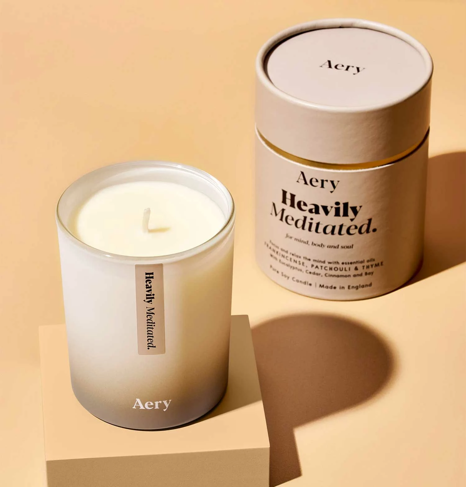 Aery Heavily Meditated Scented Candle - Image 2