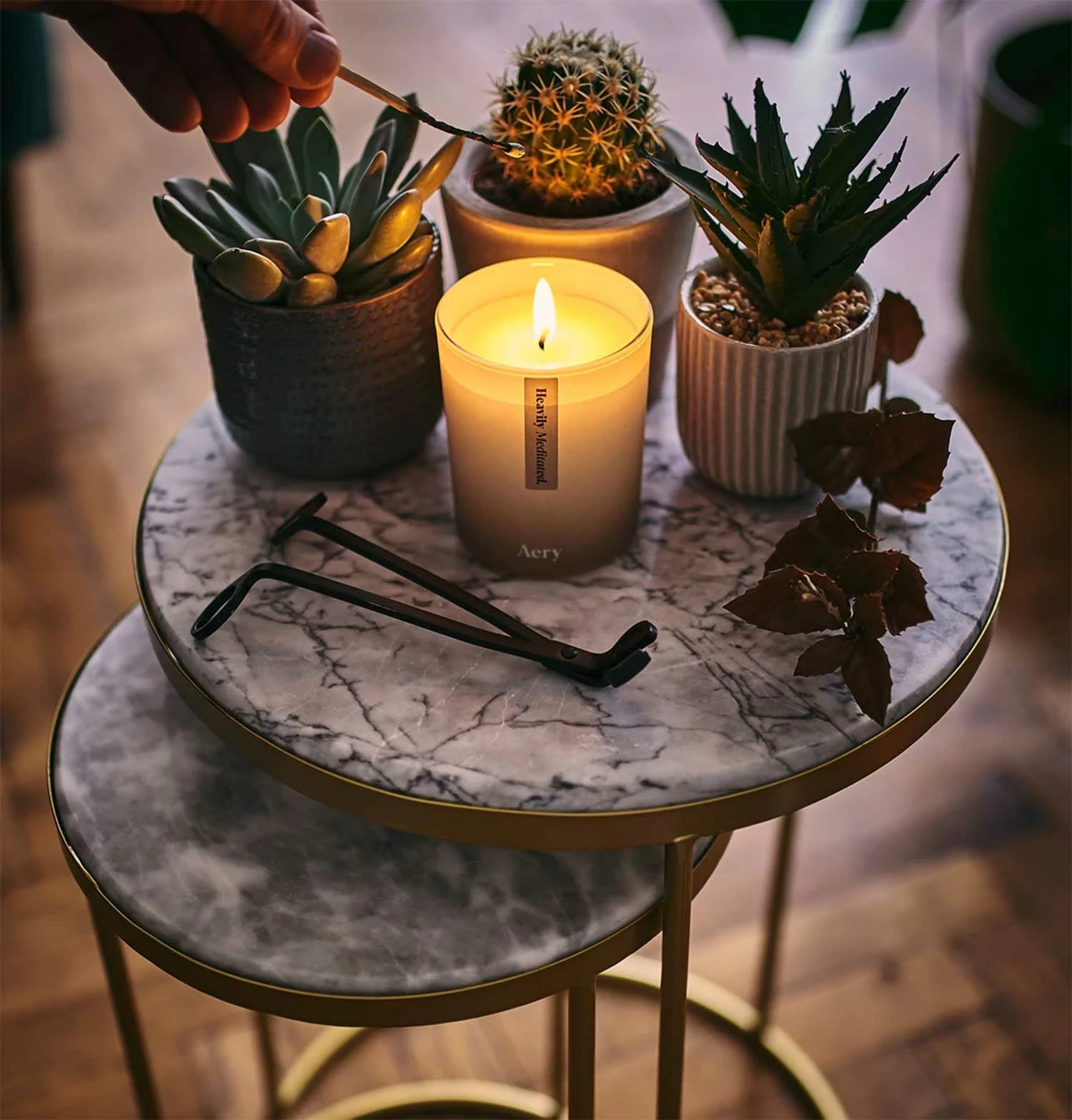 Aery Heavily Meditated Scented Candle - Image 4