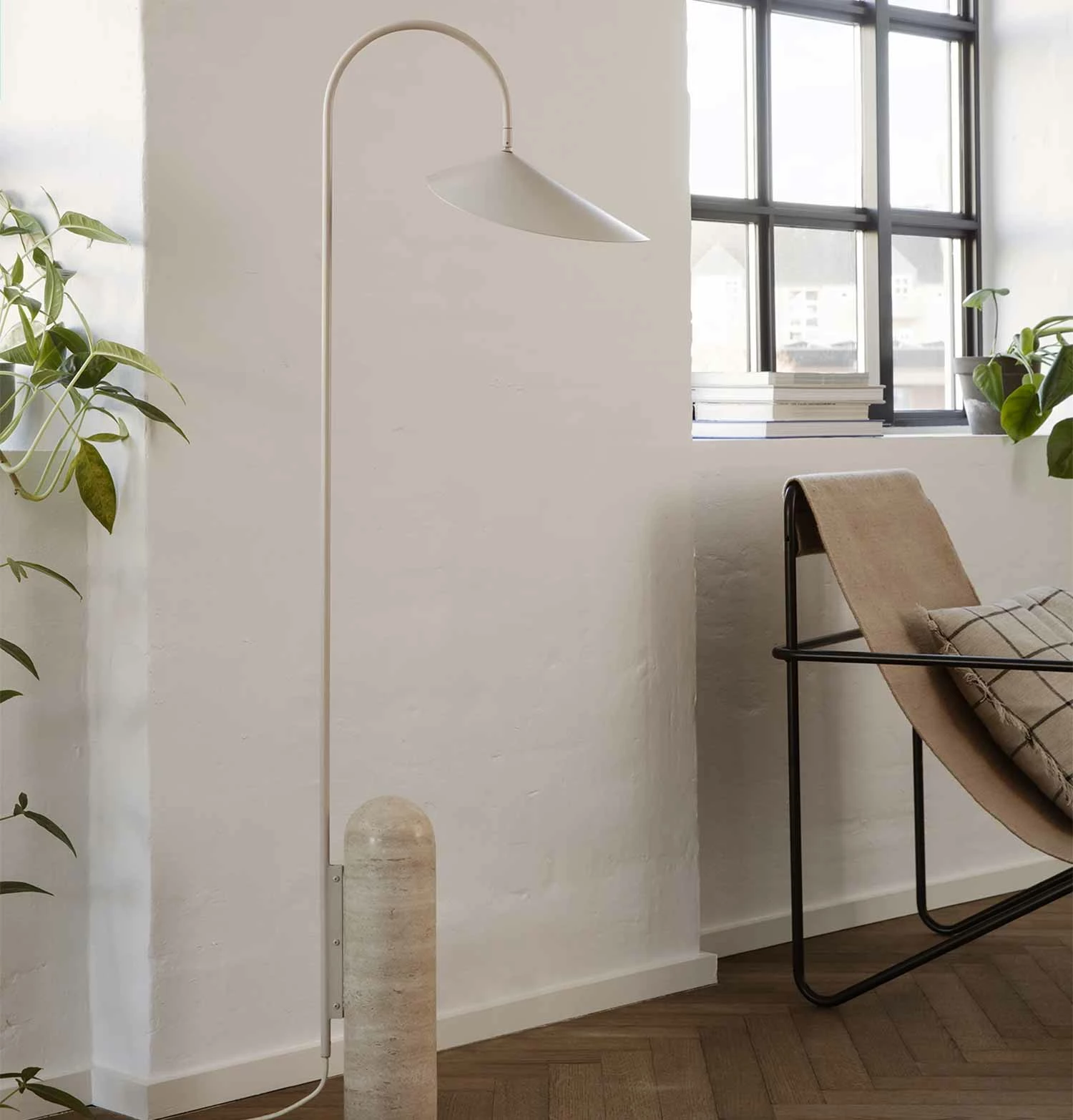 Ferm Living Arum Floor Lamp – Cashmere - Image 2