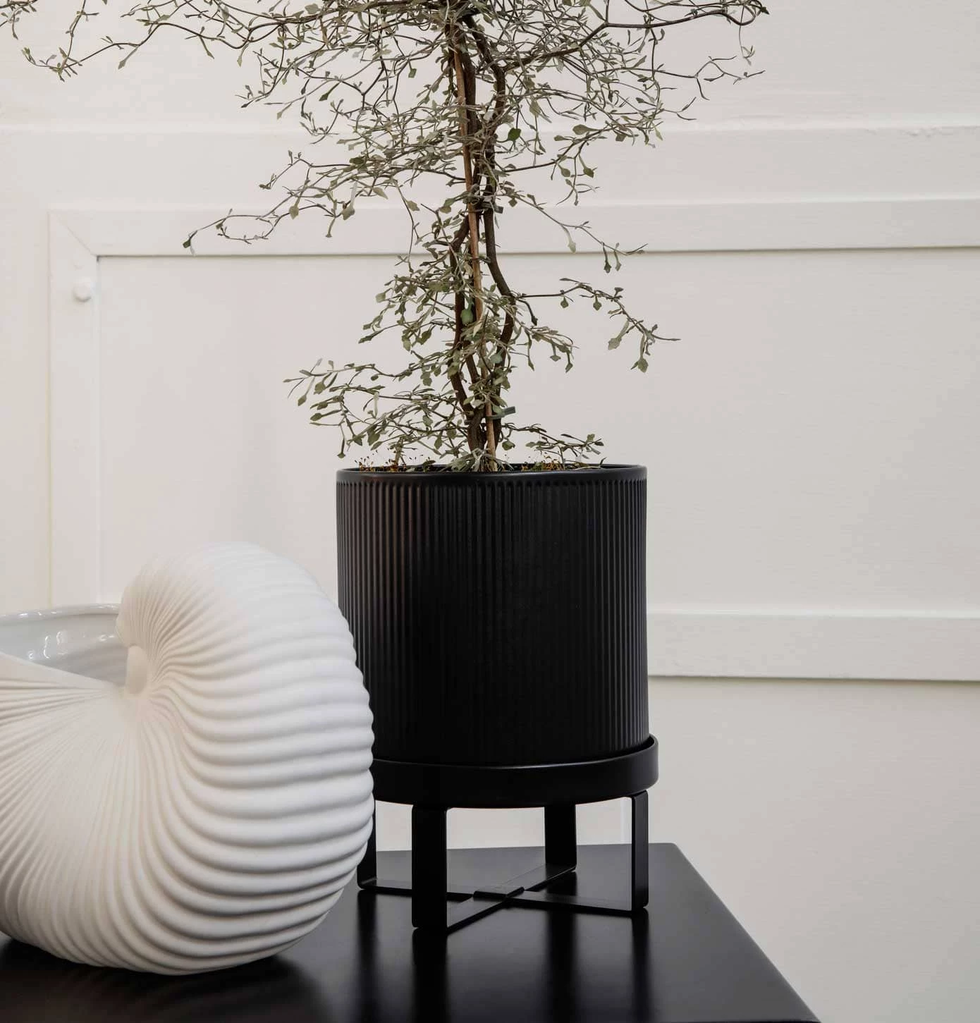 Ferm Living Bau Pot – Black – Small - Image 2