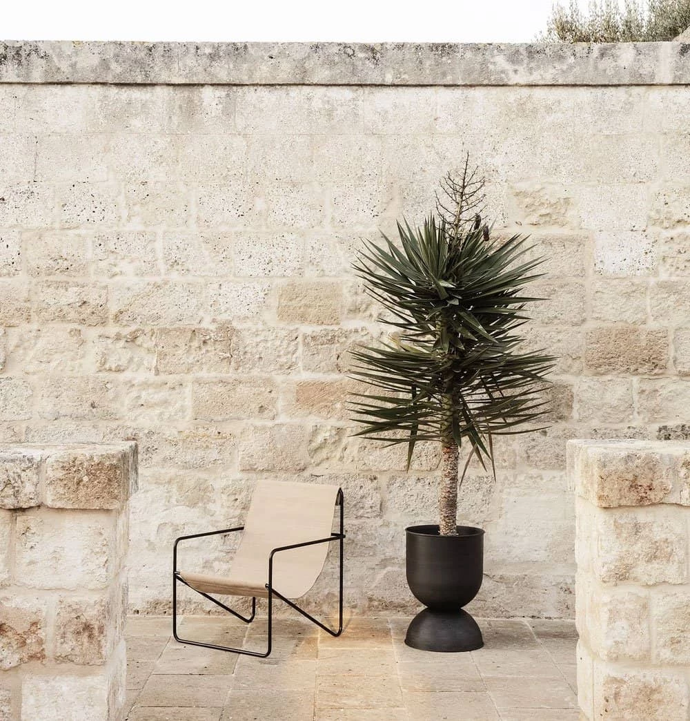 Ferm Living Desert Lounge Chair – Black/Solid Cashmere - Image 8