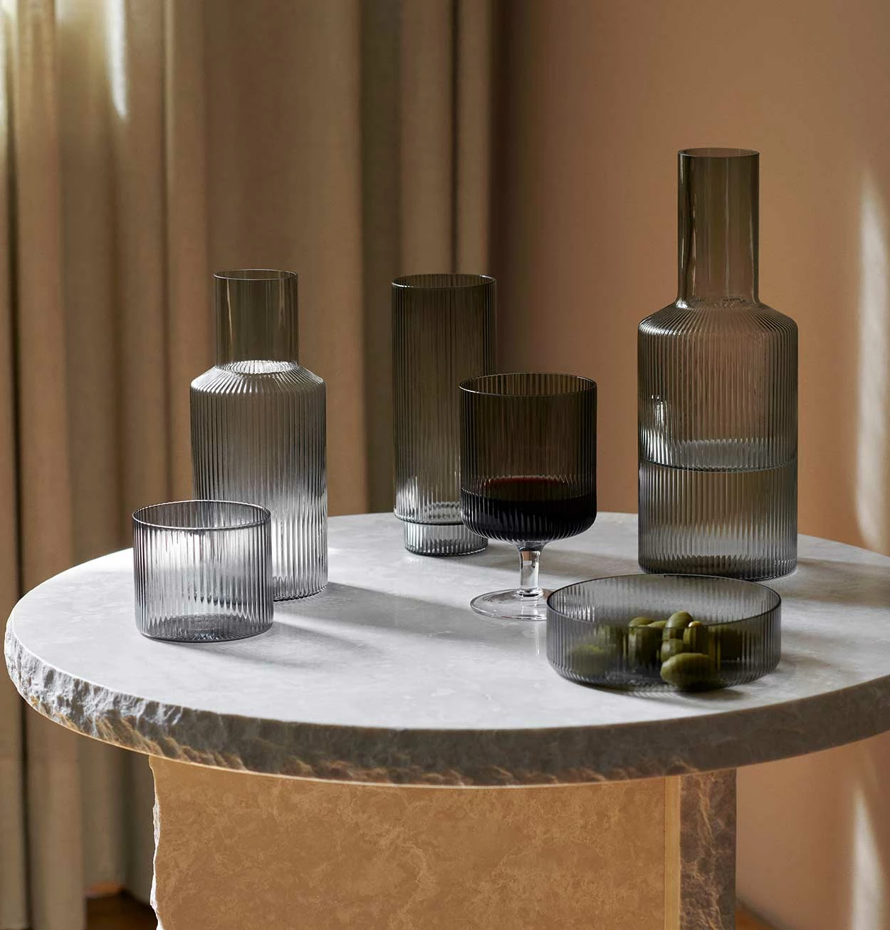 Ferm LIVING Ripple Serving Bowls – Set Of 4 – Smoked Grey - Image 4