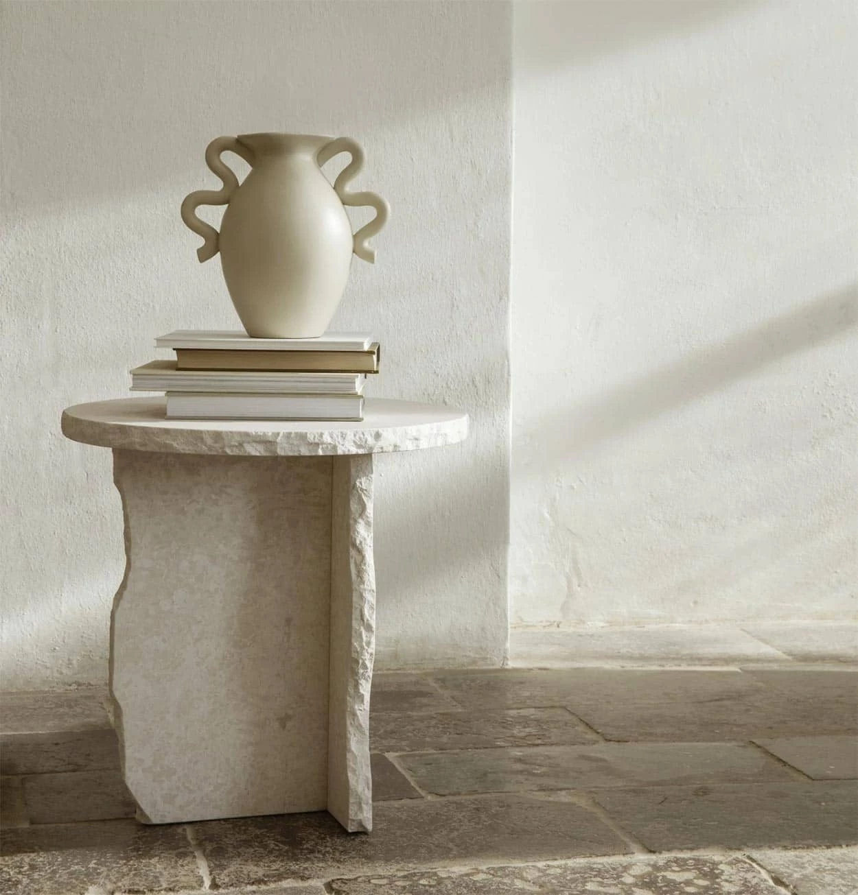 Ferm LIVING Verso Table Vase In Cream - Image 3