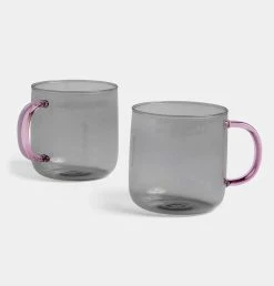HAY Borosilicate Mug – Set Of 2 – Light Grey With Pink Handle