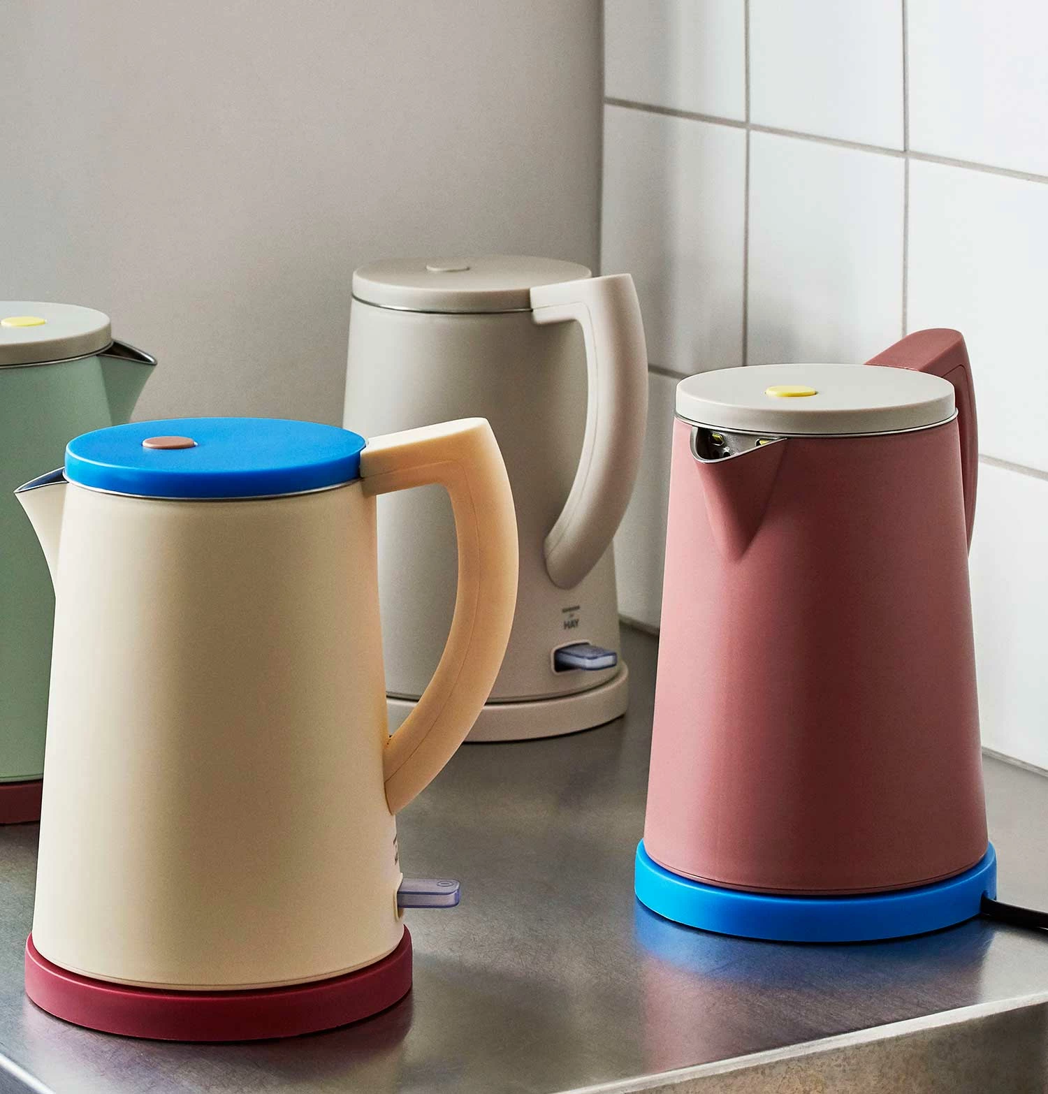 HAY Sowden Kettle β Brown - Image 2