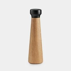 Normann Copenhagen Craft Pepper Mill – Large – Oak/Black